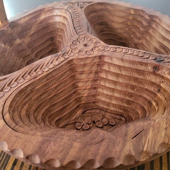 Wooden bowl - Picture 3 of 5
